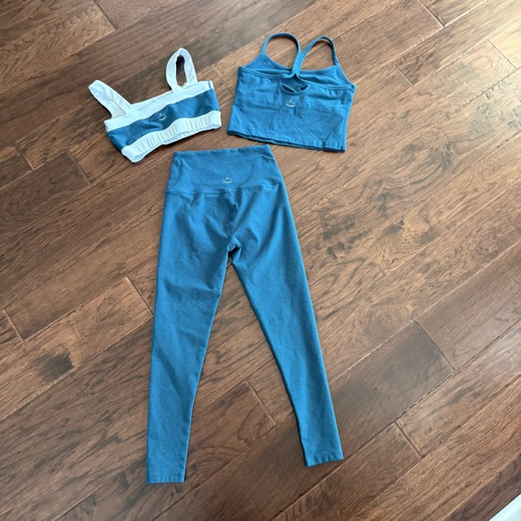 Beyond Yoga Spacedye Caught In The Midi High Waisted Legging SET in Teal, Small - Picture 10 of 10